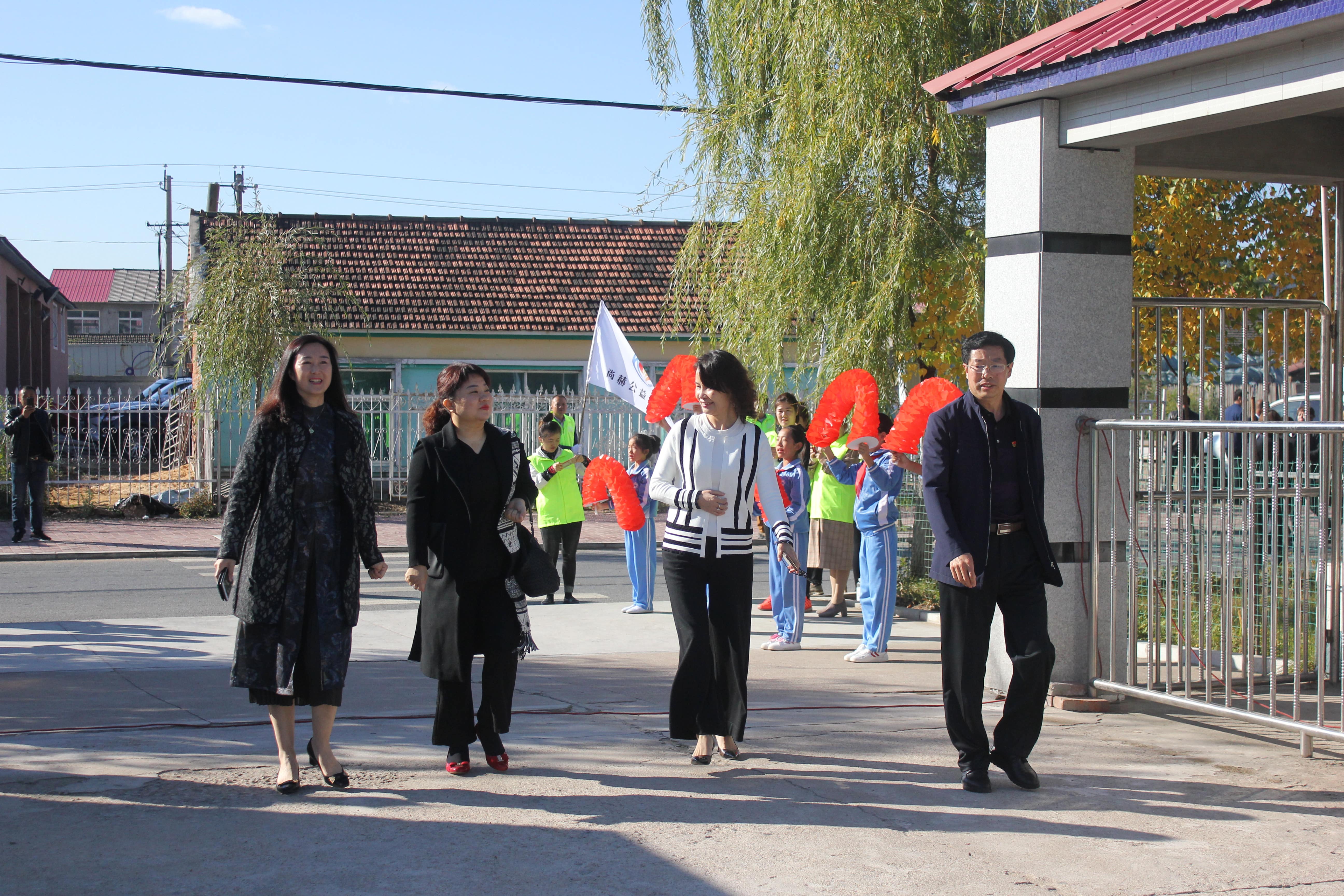 第173所 辽源市东丰县小四平镇江南体育(中国)官方网站肖红飞小学