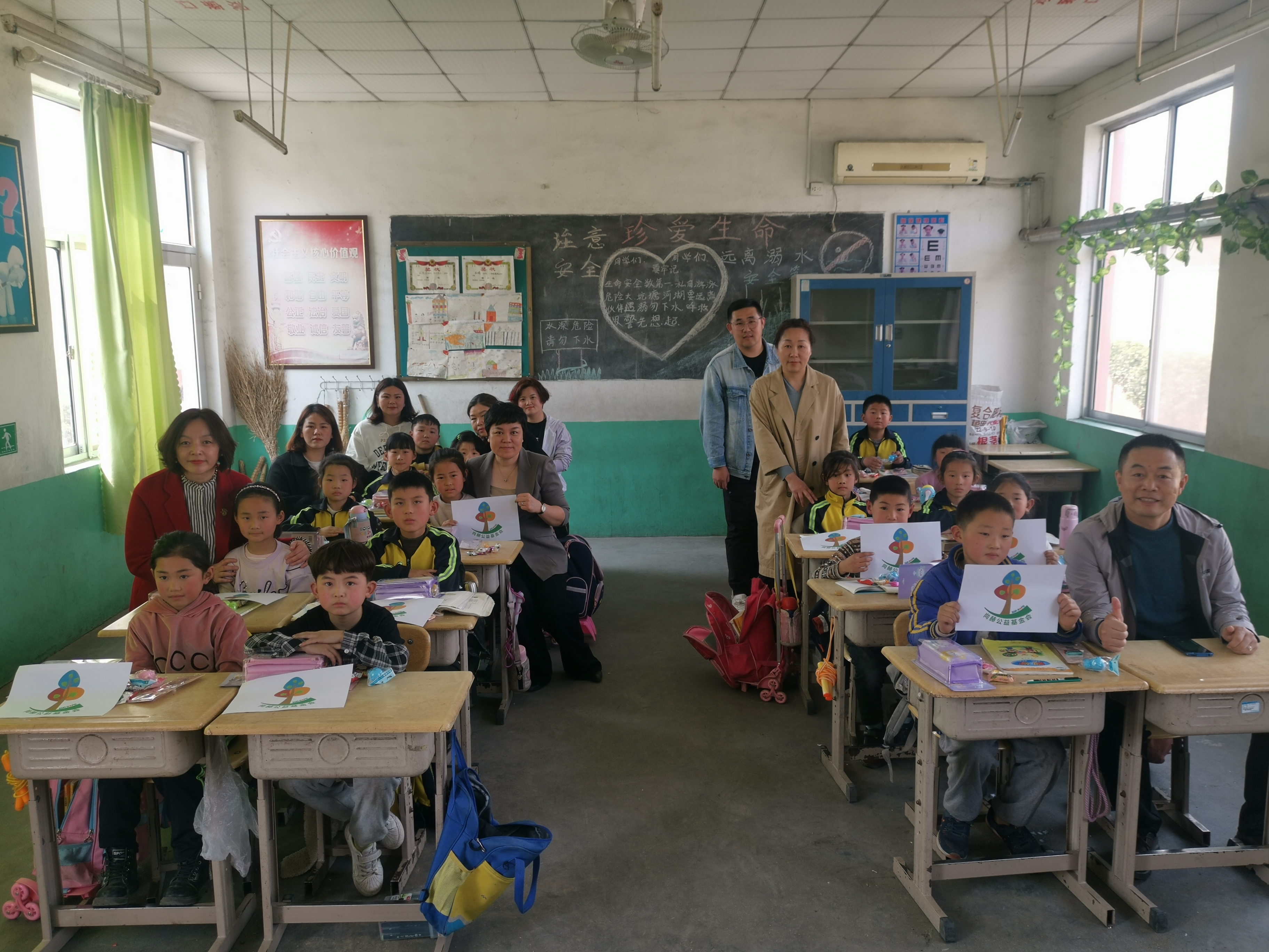 第209所 平度市崔家集镇状元府江南体育(中国)官方网站刘丽新小学 第209所 平度市崔家集镇状元府江南体育(中国)官方网站刘丽新小学