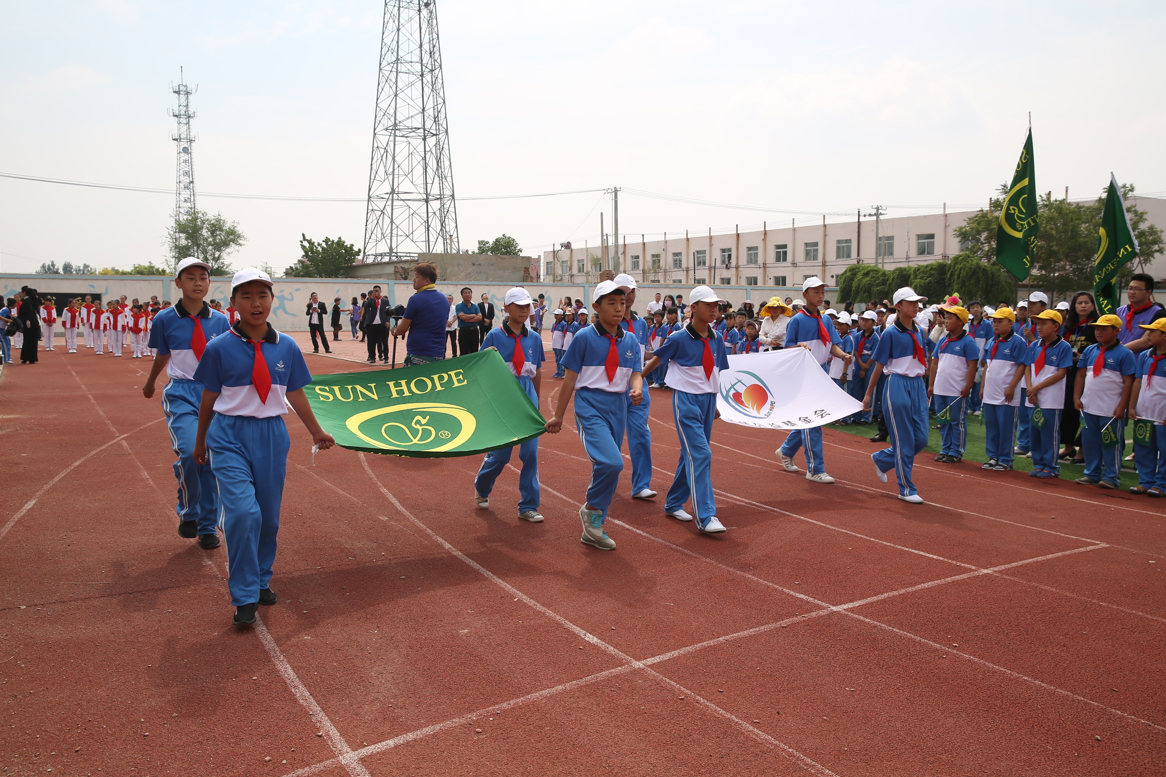 第98所 阜新市彰武县二道河子江南体育(中国)官方网站佟玲小学 第98所 阜新市彰武县二道河子江南体育(中国)官方网站佟玲小学