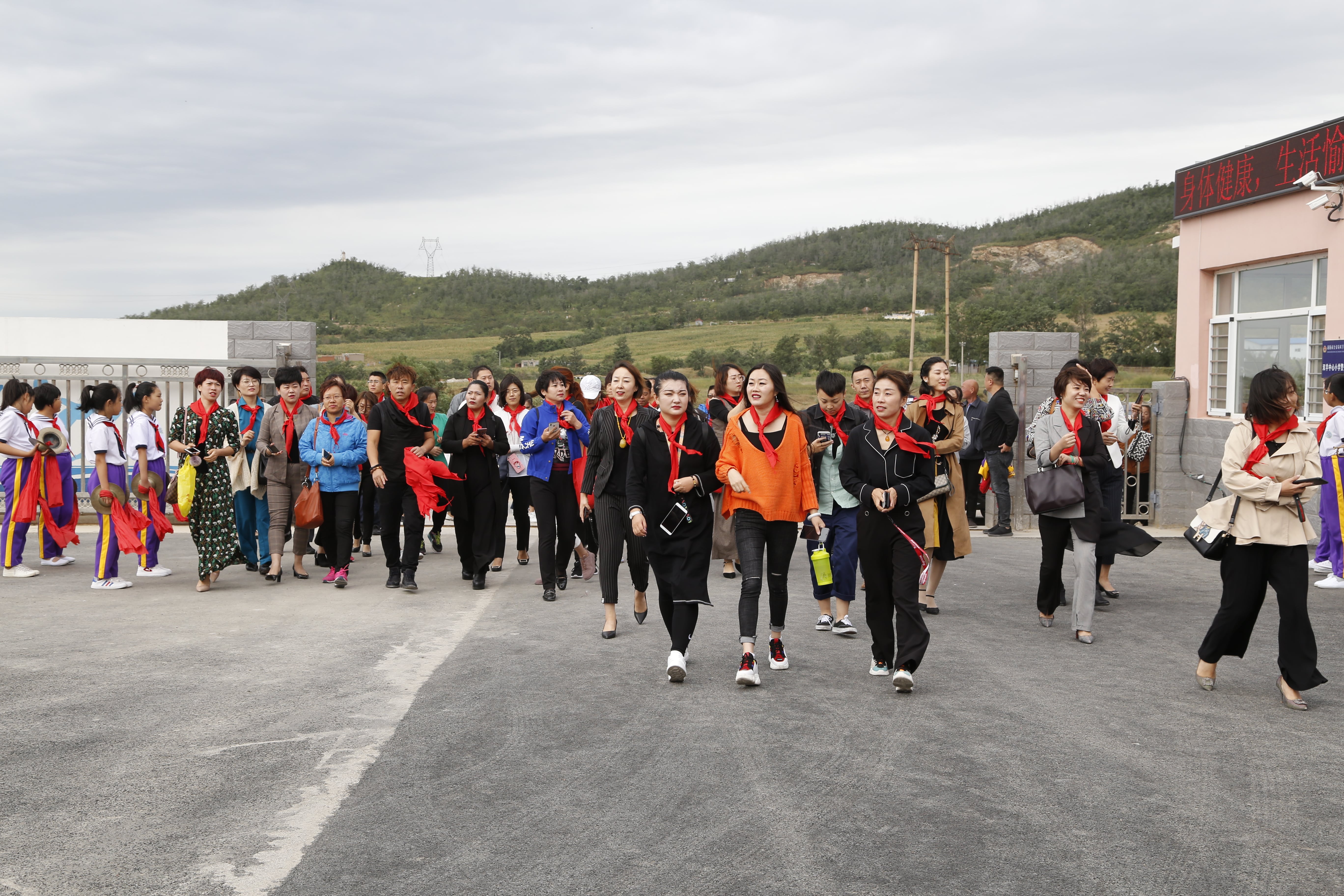 第163所 凌海市双羊镇江南体育(中国)官方网站孙翔宇小学 第163所 凌海市双羊镇江南体育(中国)官方网站孙翔宇小学