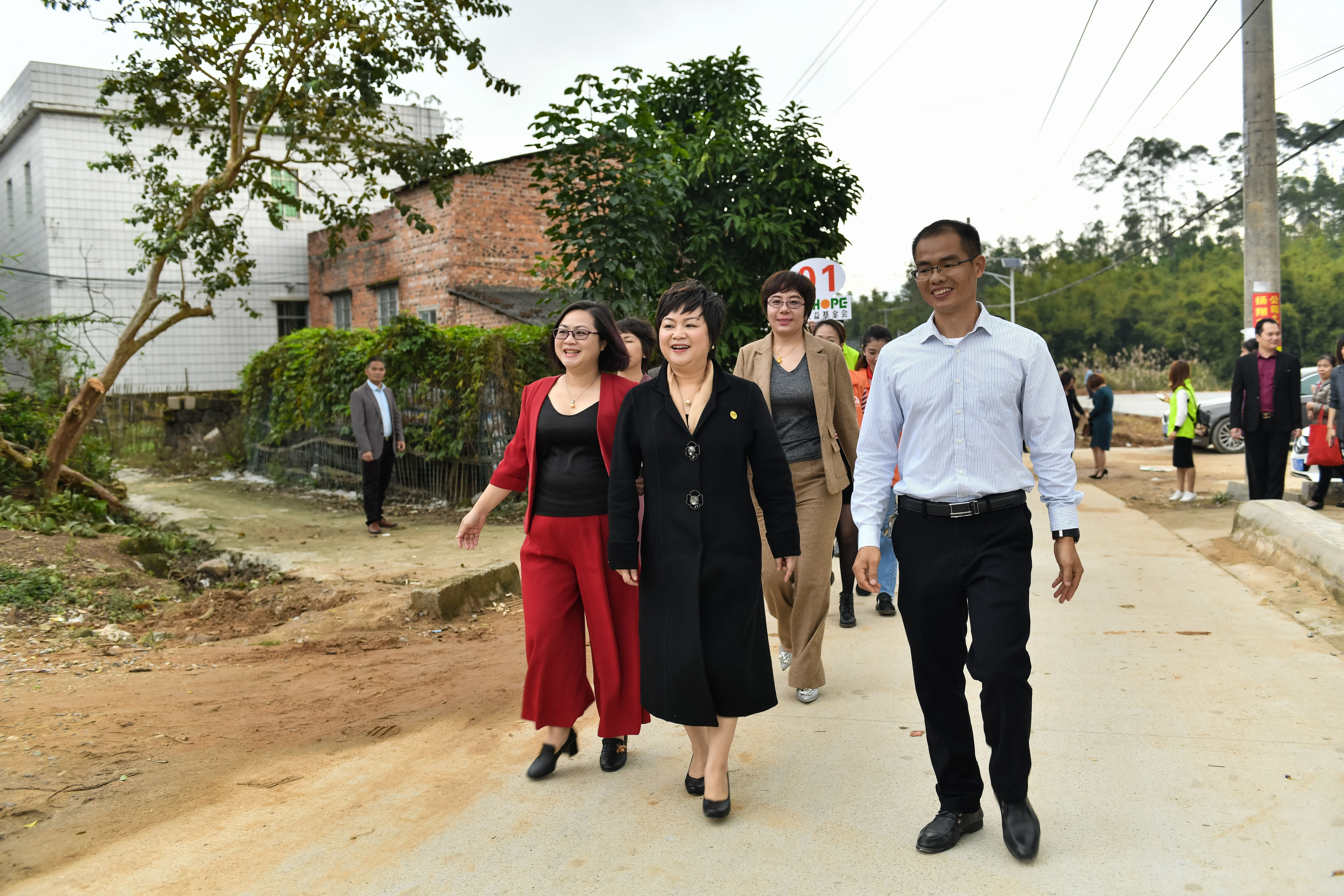 第184所 南宁市宾阳县思陇镇昆仑村江南体育(中国)官方网站韦玲小学 第184所 南宁市宾阳县思陇镇昆仑村江南体育(中国)官方网站韦玲小学